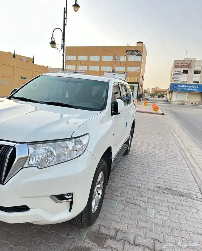 تويوتا   برادو 2019 نظيف 6
