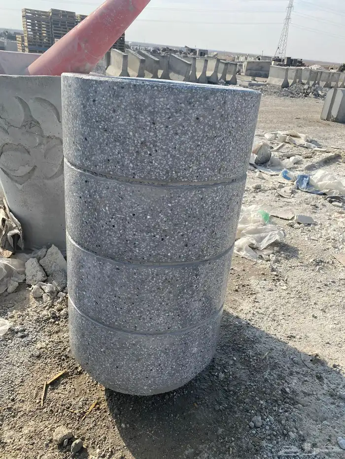 كراسي حدائق واسلال مهملات 63