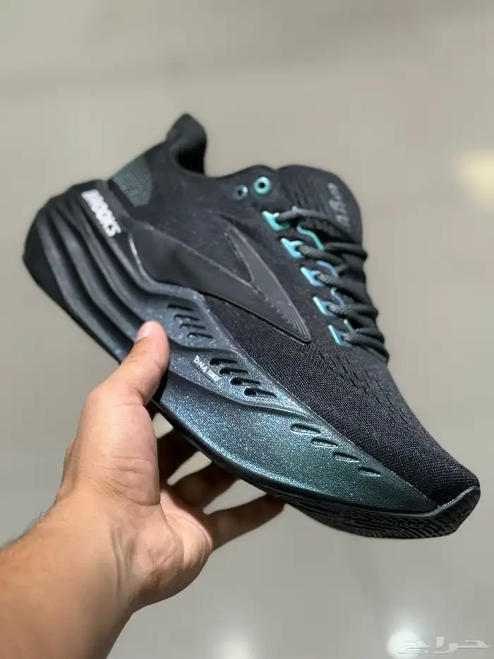 شوز بروكس ماستر 1