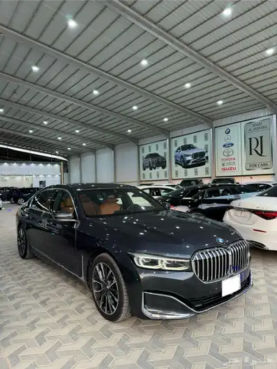 بي ام دبليو موديل 2021 2