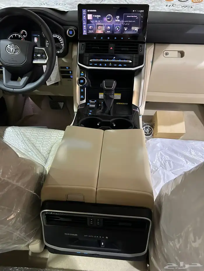 تويوتا لاندكروزر GXRL3 بنزين2024 السعر 288450 8
