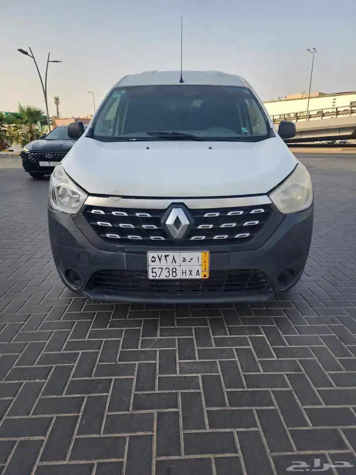 دوكر فان رينو بضاعة 2020 للبيع نظيف جدا 1