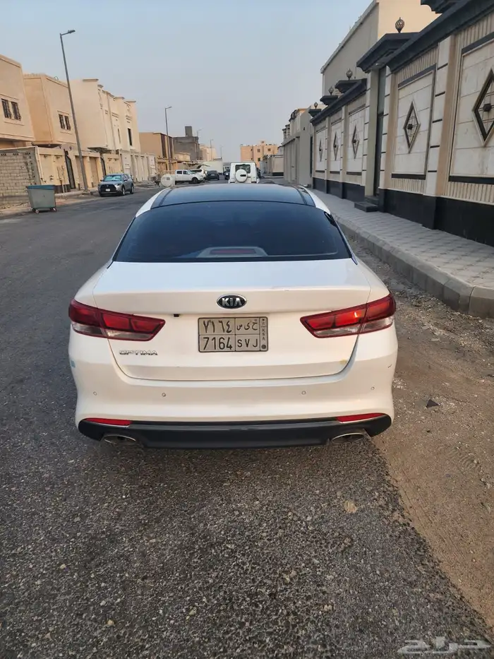 كيا اوبتيما 3