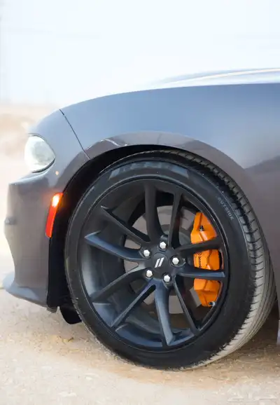 تشارجر 2022 GT مواصفات نسخة اورنج اديشن 39
