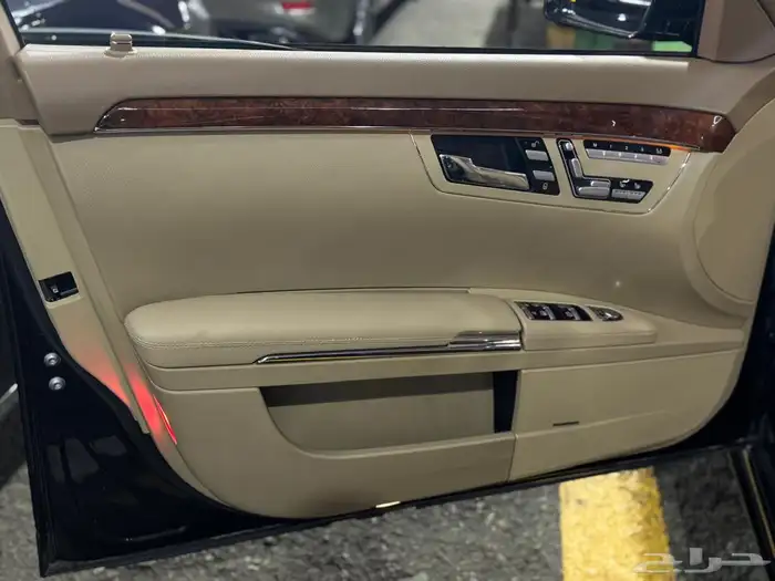 بانورما s350 2010 مخزن عداد ( 97.000km ) 14