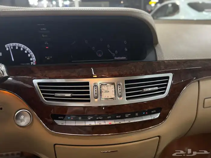 بانورما s350 2010 مخزن عداد ( 97.000km ) 21