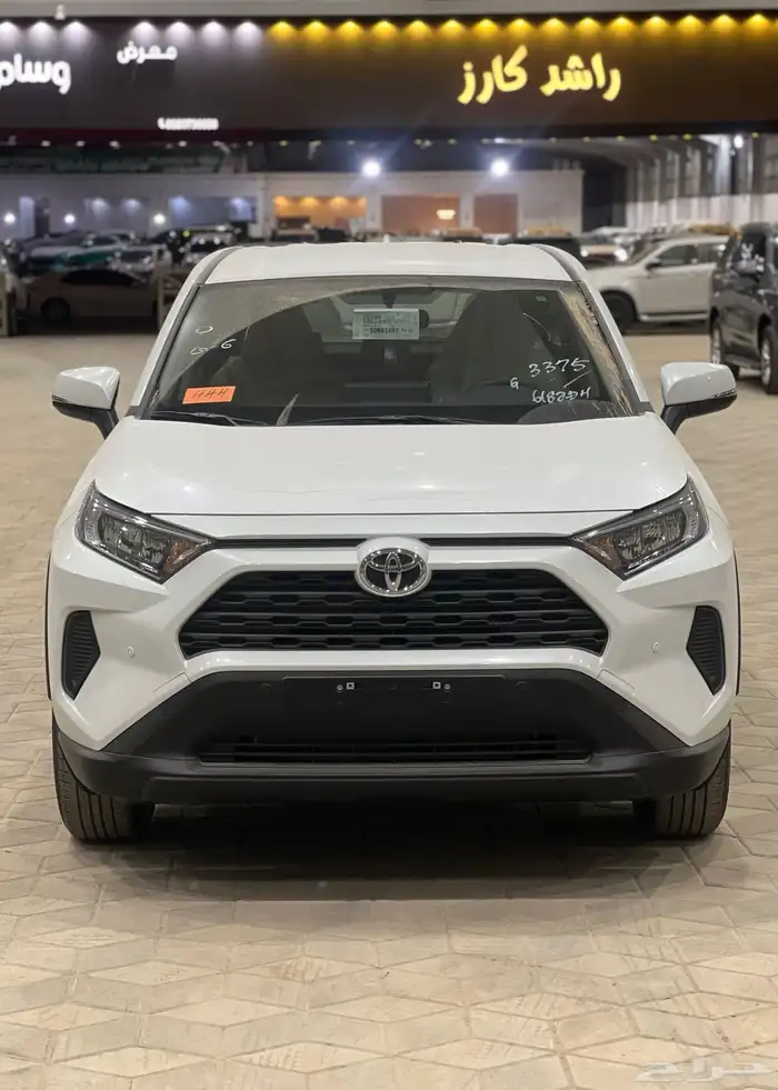 تويوتا راف فور LE 4X4 بنزين 2025 0