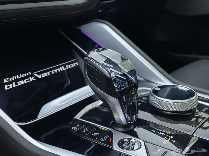 BMW x6 m black vermilion 9