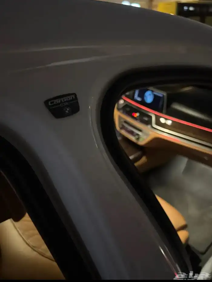 BMW 740 2017 10