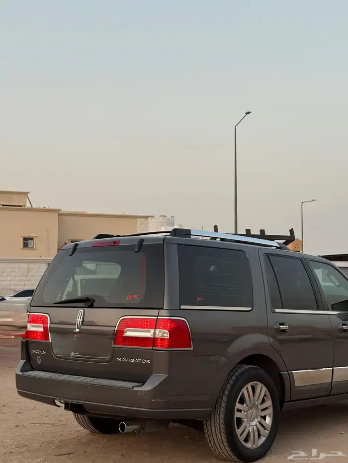 لينكون نافيجتور 4