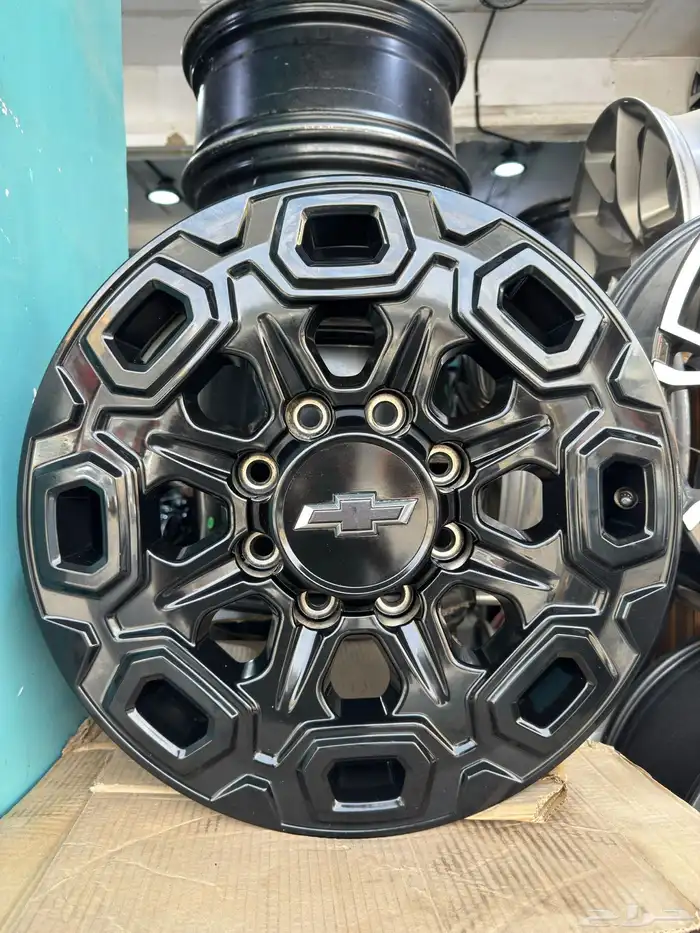 جنوط سلفرادو 8 مسمار اصلي وكاله مقاس 20 0