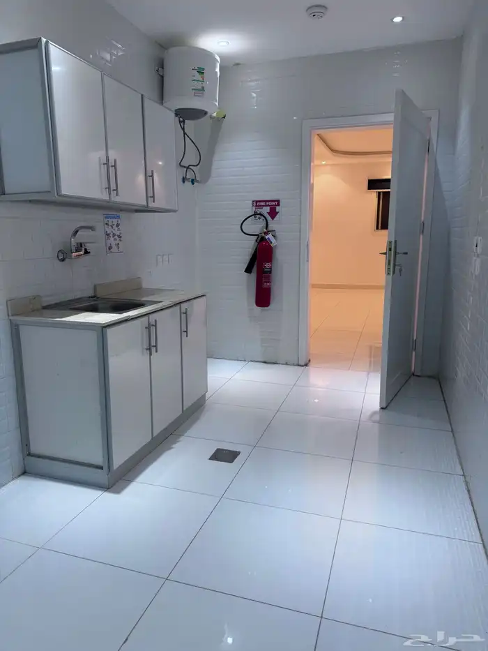 عمارة للإيجار ضباء نيوم امالا 6