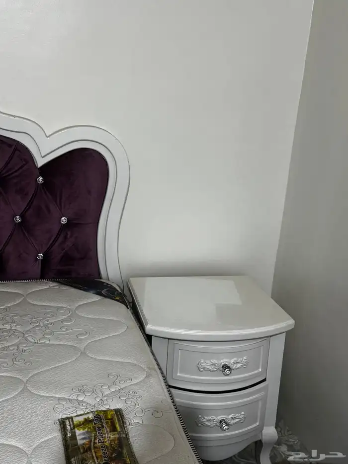 غرفه نوم سرير نفرين و2 كمدينه 1 شفنيره مع المرتبه و تسريحه 2