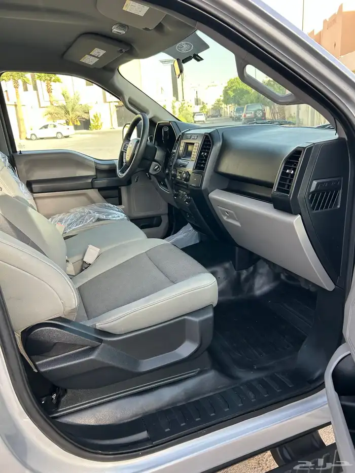 Ford F150 8