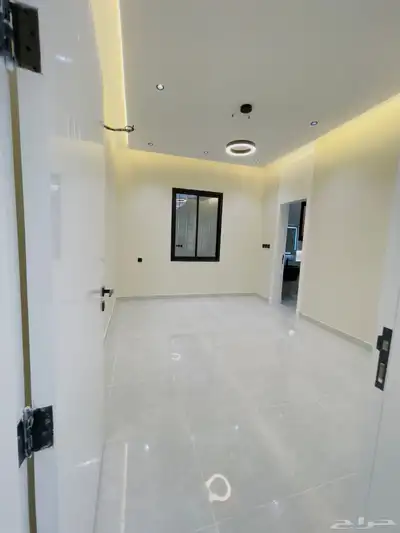 للبيع روف علوي مع ملحق درج داخلي وخارجي من 780 الف 22