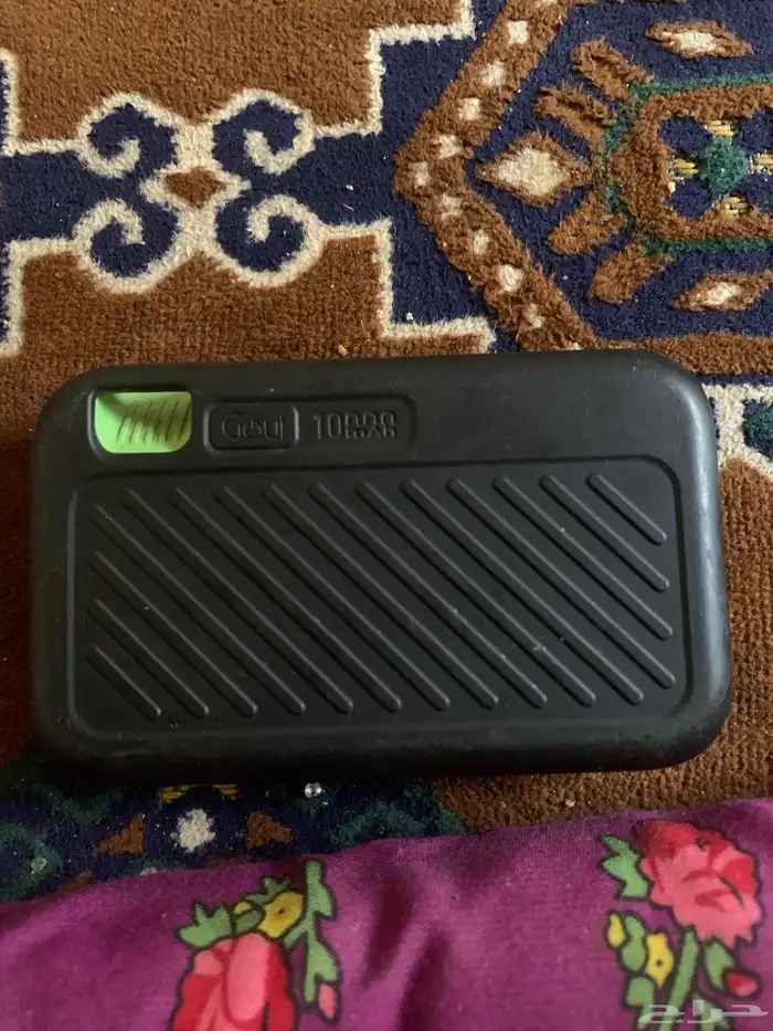 شاحن متنقل قواته 1000 على السوم 2