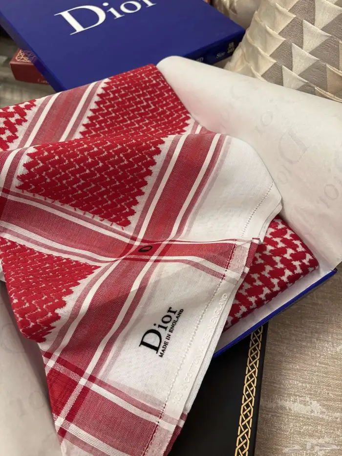 شماغ مونت بلانك دم الغزال وكارتير 7