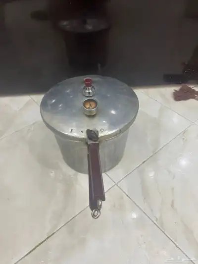 قدر ظغط ابو ساعه 9 لتر القديم نظيف ماشاءالله 1
