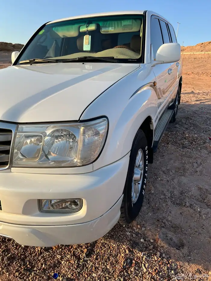 لاندكروزر جي اكس ار 2006 6