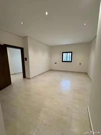 للبيع بمدينه أبها شقق دوبلكس مع غرفه سائق ومواقف خاصه 24