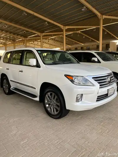 للبيع لكزس LX570DD فل كامل 2014 عبداللطيف عداد قليل 86 الف 1