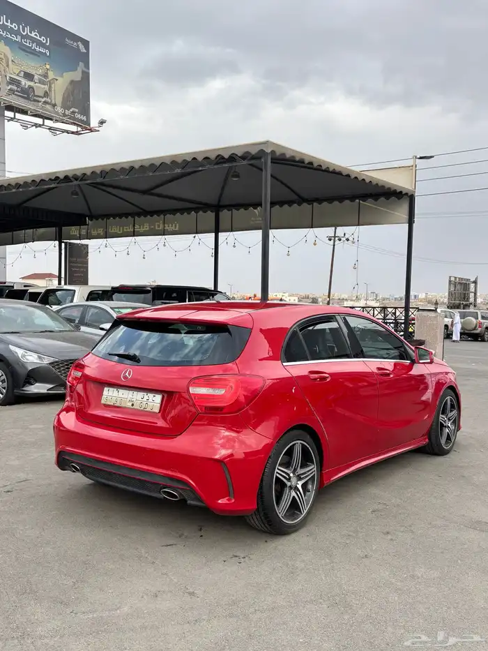 مرسيدس C200 2014 8