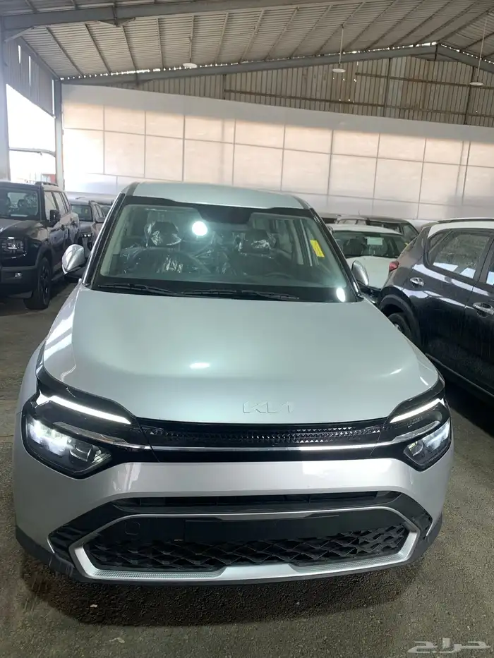 كيا كارينز 2025 نص فل 7 مقاعد بمواصفات اعلى و افضل سعر 0