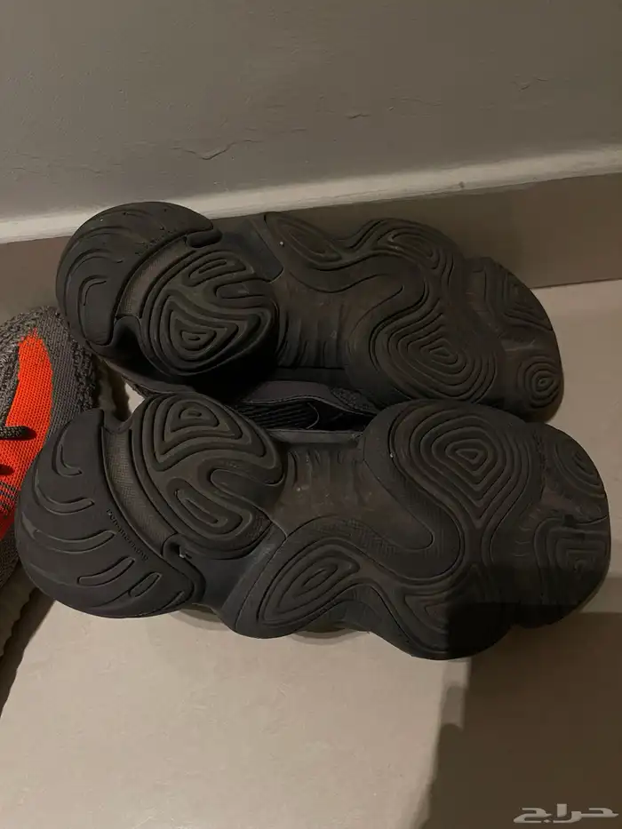 ييزي اصلي Yeezy original الثلاثه ب 950 ريال 9