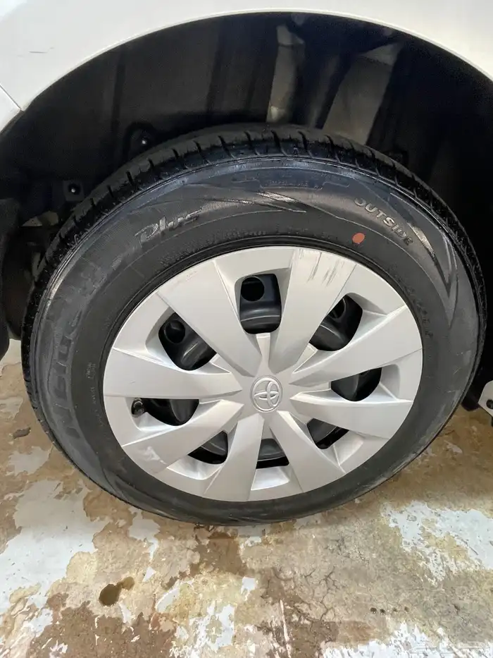Corolla 2024XLi 2000Cc 35
