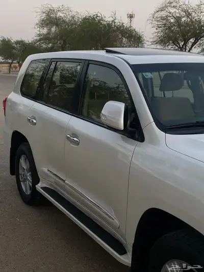 لاندكروزر 2013 سعودي 8