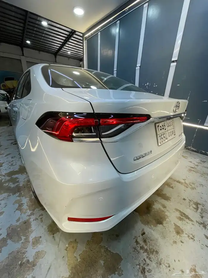 Corolla 2024XLi 2000Cc 32