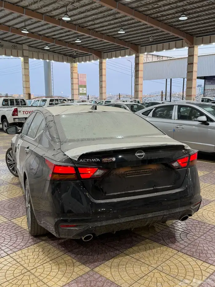 نيسان التيما 2025 _SV اسود _سعودي 10