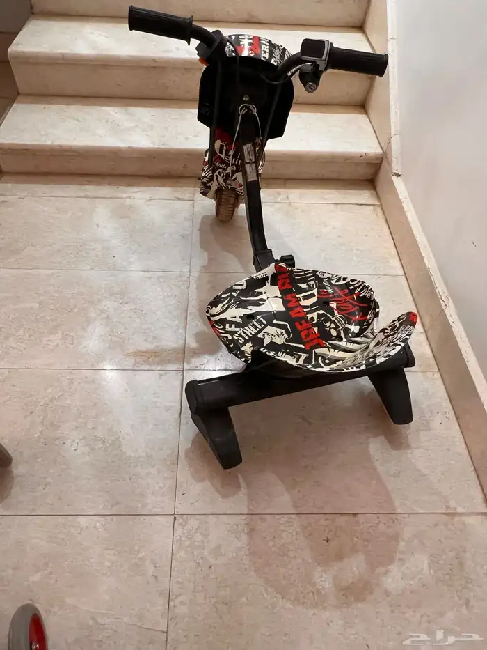 مجموعه العاب اطفال سيكل وردي سكوتر وسياره زرقاء 9