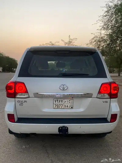 لاندكروزر 2013 سعودي 4