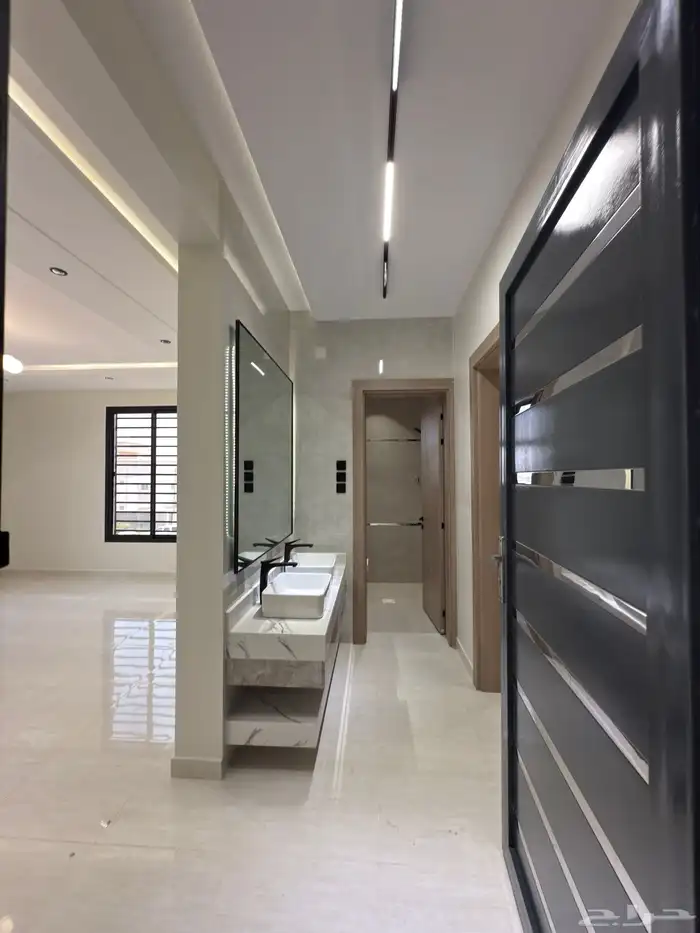 للبيع ادوار ارضيه وروفات علويه ب احد رفيدة مخطط النزهه 1 28