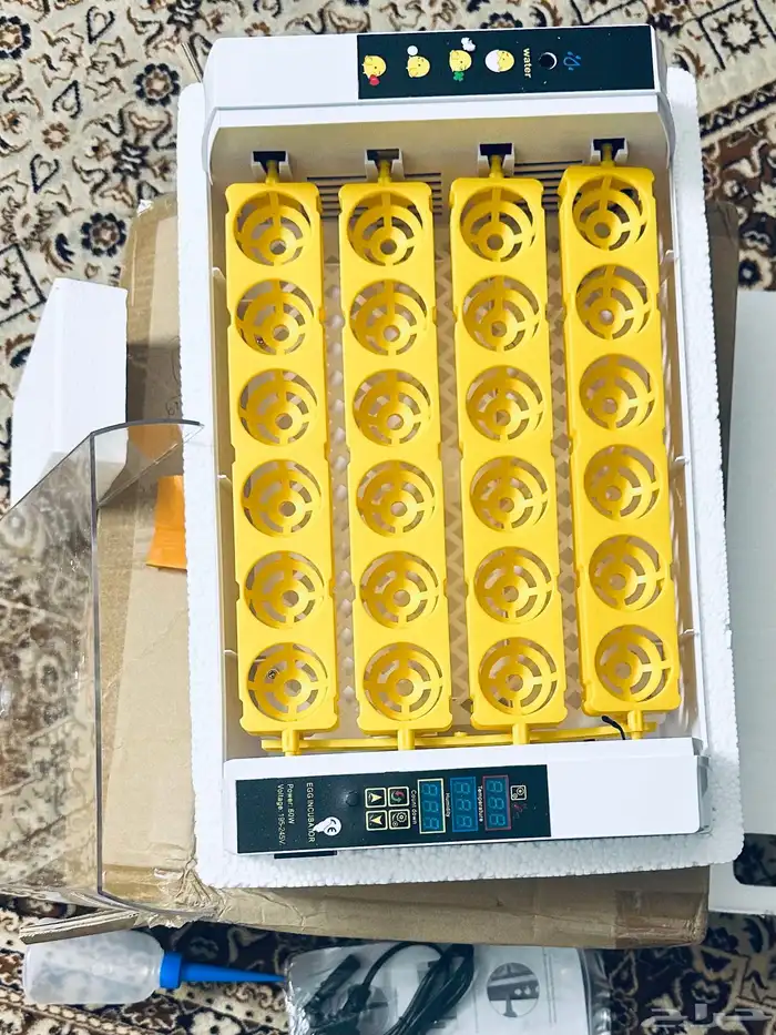 فقاسات  بيض جديد عدد (4) فقاسات 0