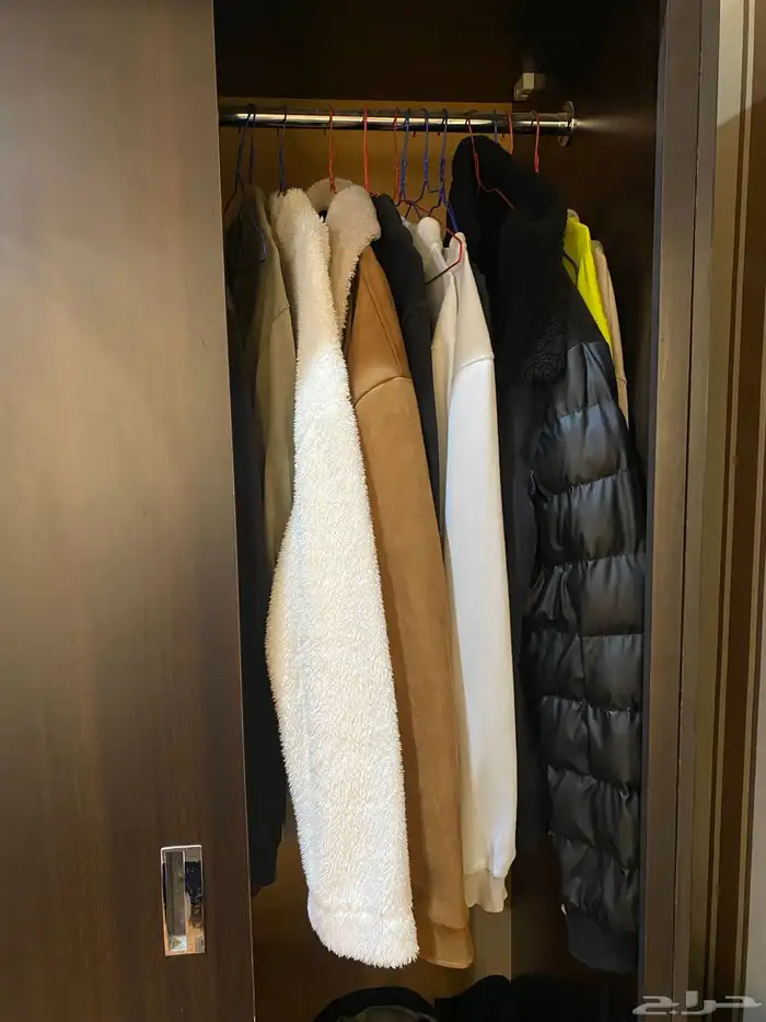 غرفه نوم كامله بحاله جيدة 0