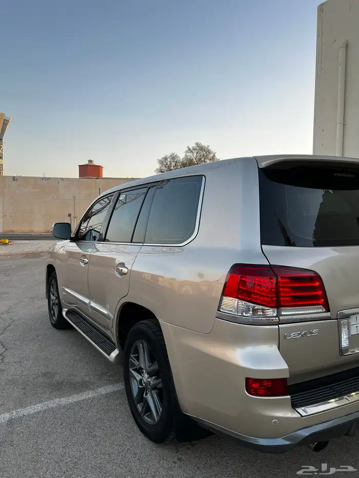 جيب لكزس 2012 LX 570 DD شرط وكاله 10