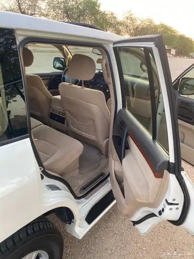 لاندكروزر 2013 سعودي 27