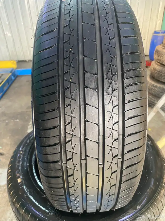طقم كفرات منزل استخدام خمس ايام 215 55 17 0