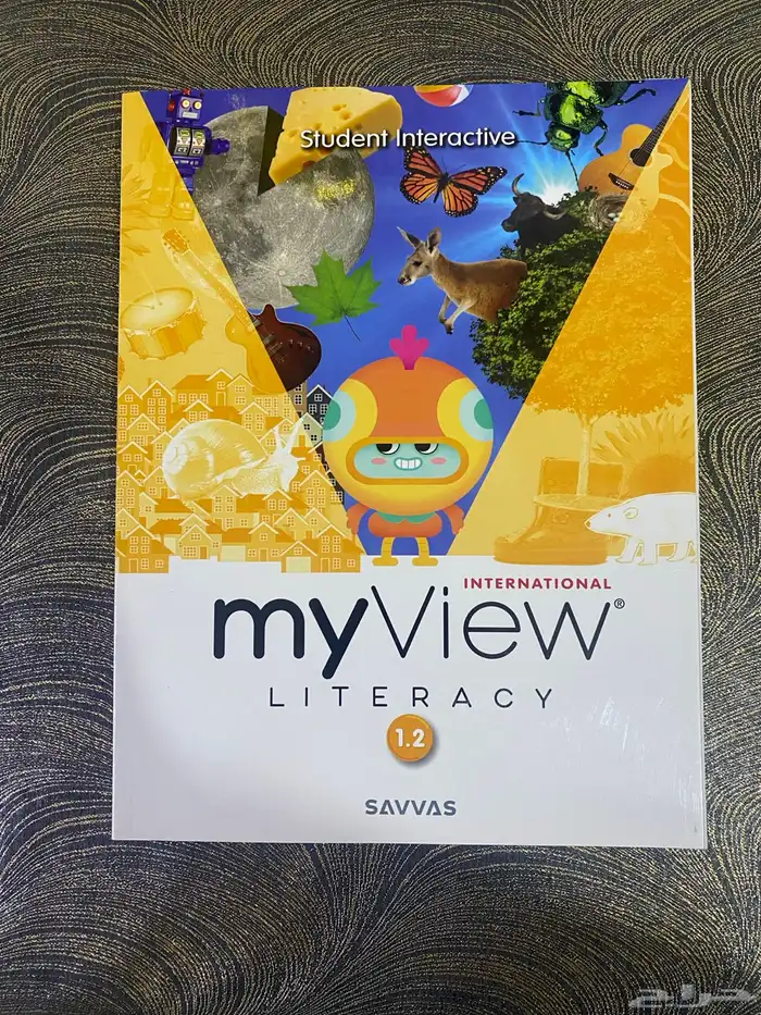 كتاب مدارس عالميه my view جريد 1 و into literature جريد 11 1