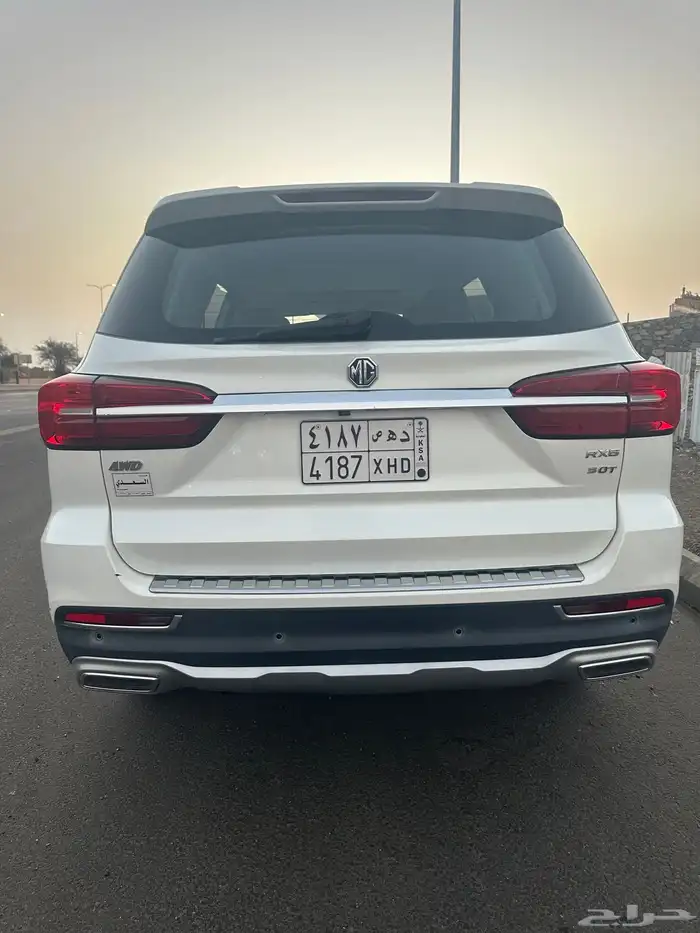 ام جي ار اكس 8 2020 4
