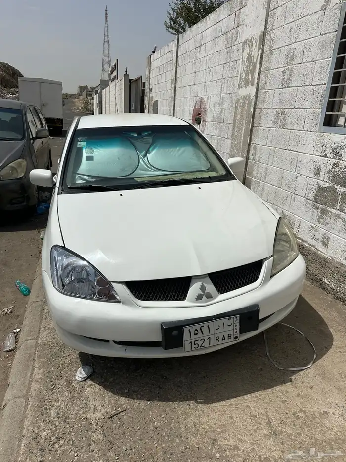 فحص باقي ثلاثة شهور الرجال مسافر صاحب السيارة سيارة نظيف 5