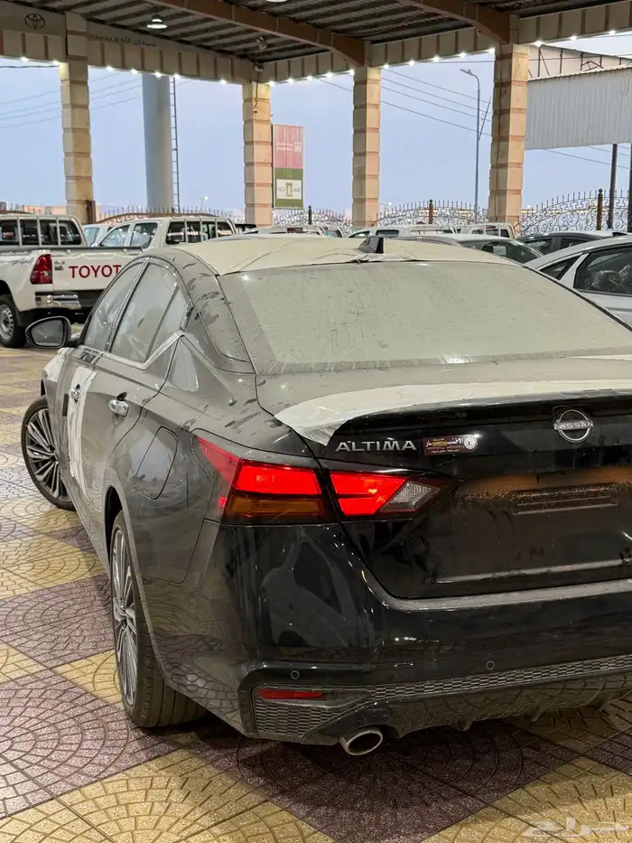 نيسان التيما 2025 _SV اسود _سعودي 11