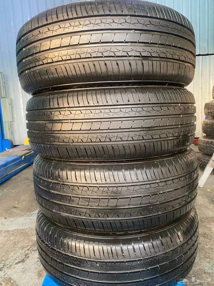طقم كفرات منزل استخدام خمس ايام 215 55 17 5