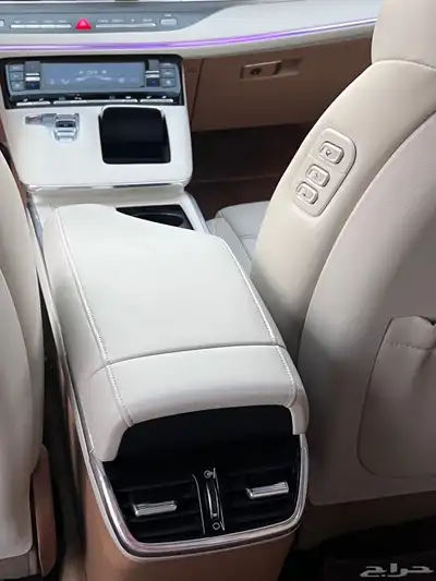 ازيرا بنزين 2020 فل كامل 4 سلندر 13