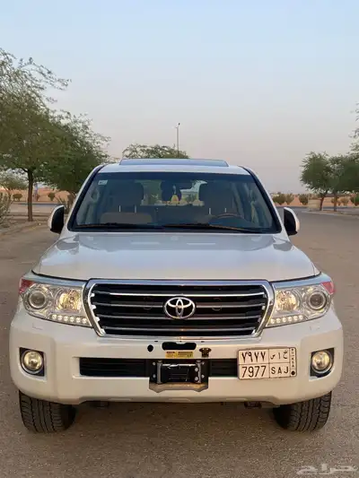 لاندكروزر 2013 سعودي 37