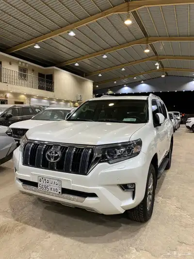 للبيع برادو 2021 VX فل كامل عبداللطيف عداد 111 الف 6