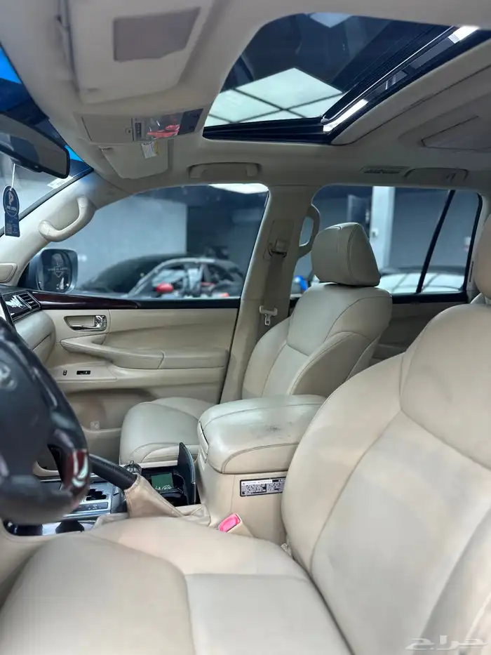 جيب لكزس LX570 13