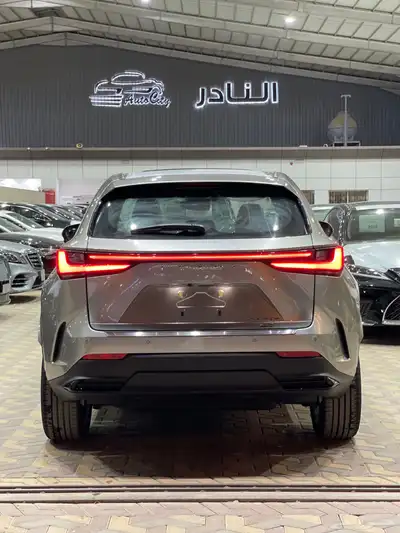 لكزس Nx AA AH سعودي 25 كاش واقساط 7